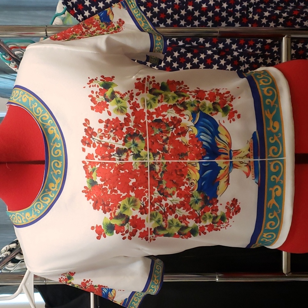Italian Mediterranean tile print top